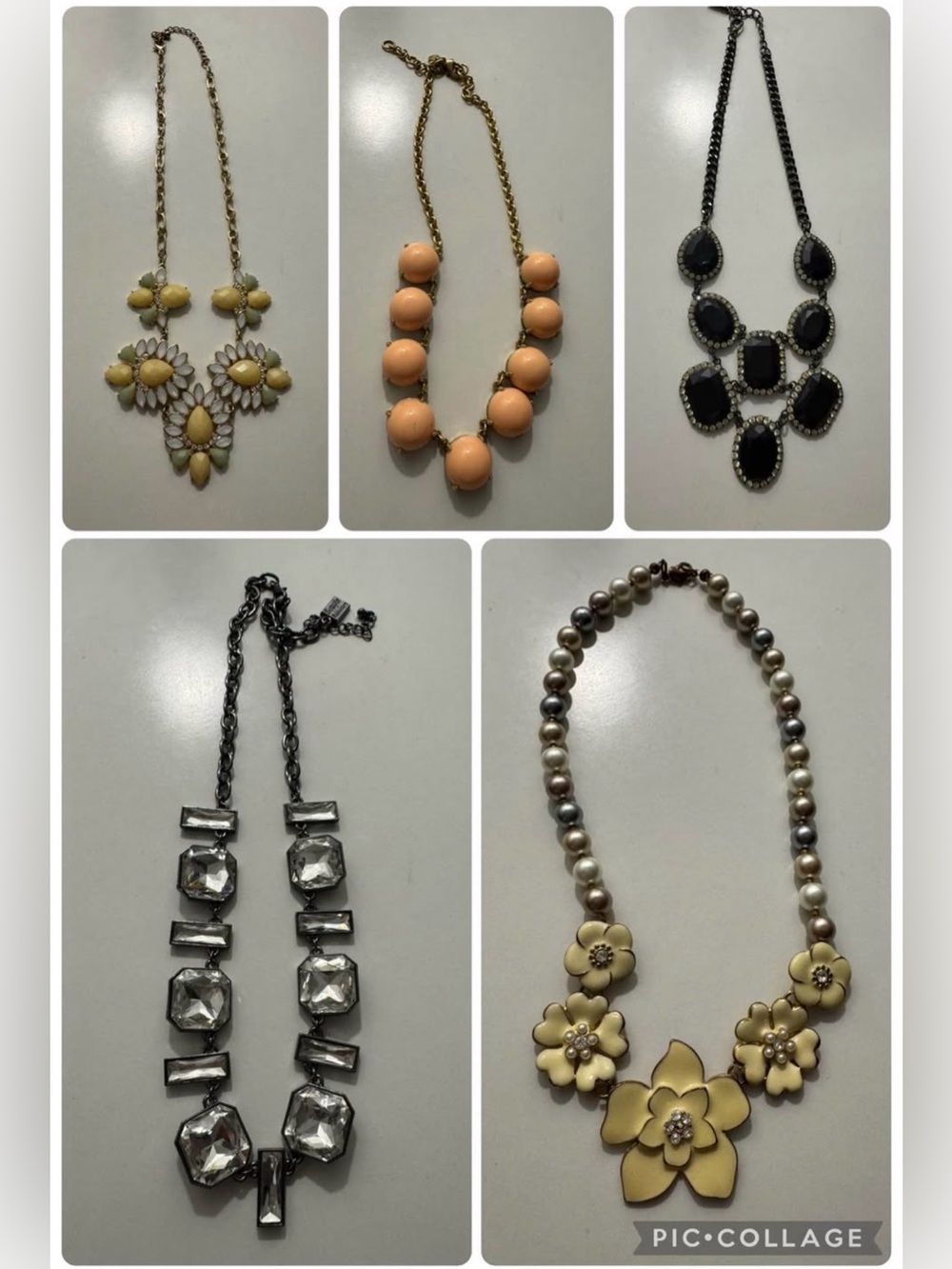 Set of 5 Costume Jewelry Necklaces